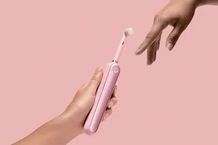 Белая магия: антиэйдж, ИИ и другие актуальные тренды в уходе за зубами Белая магия: антиэйдж, ИИ и другие актуальные тренды в уходе за зубами